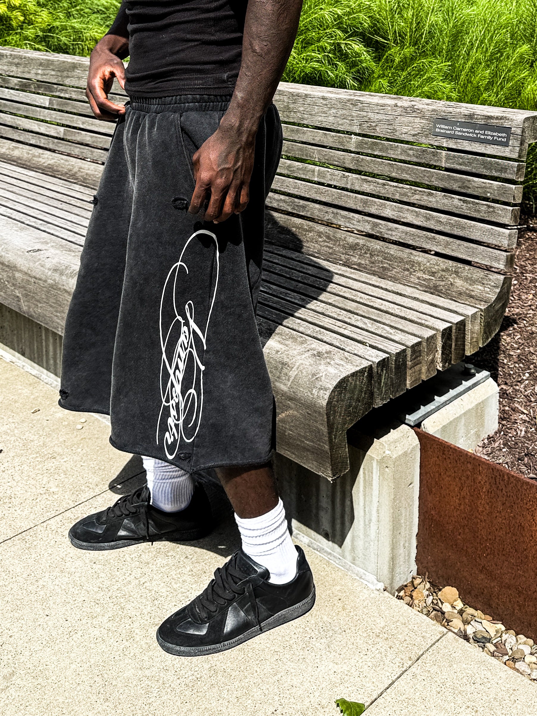 VINTAGE BLACK SWEATSHORT